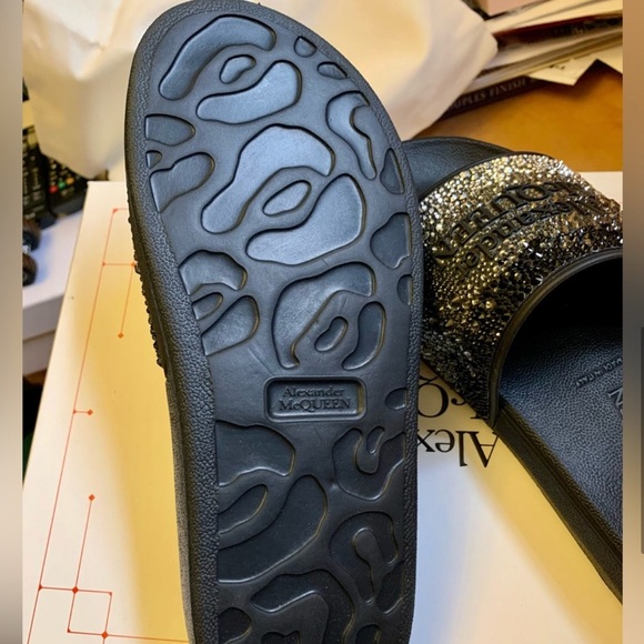 Alexander McQueen Crystal Strass Slides NWT - Picture 4 of 6